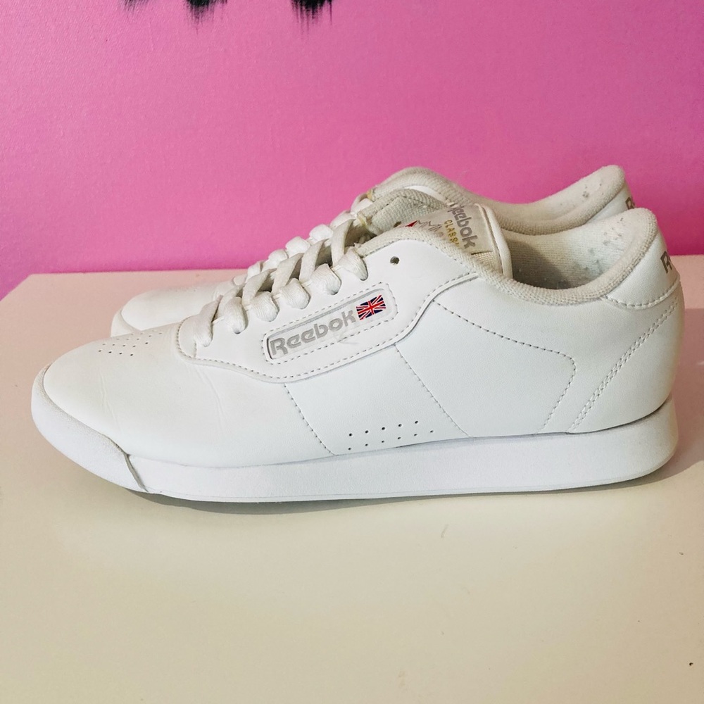 Reebok Classic Women’s sz 7:5